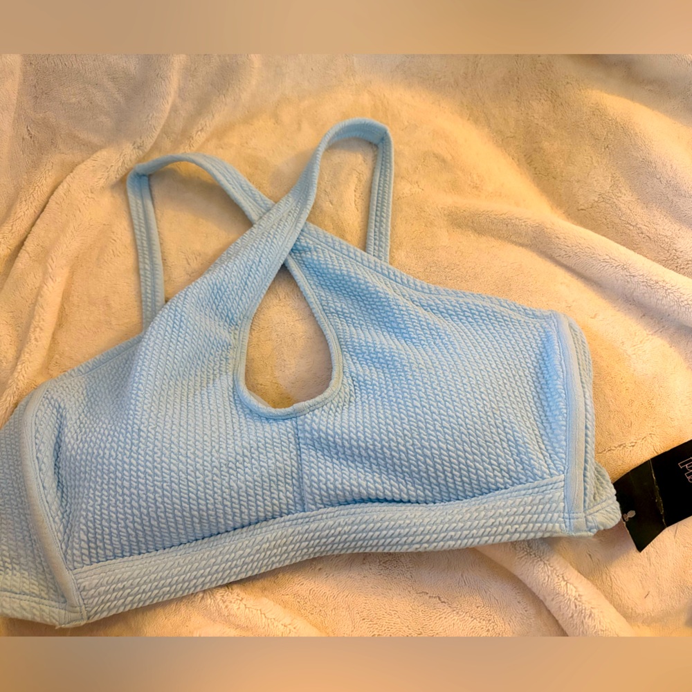 🥳 Wild Fable Textured Bikini Top NWT